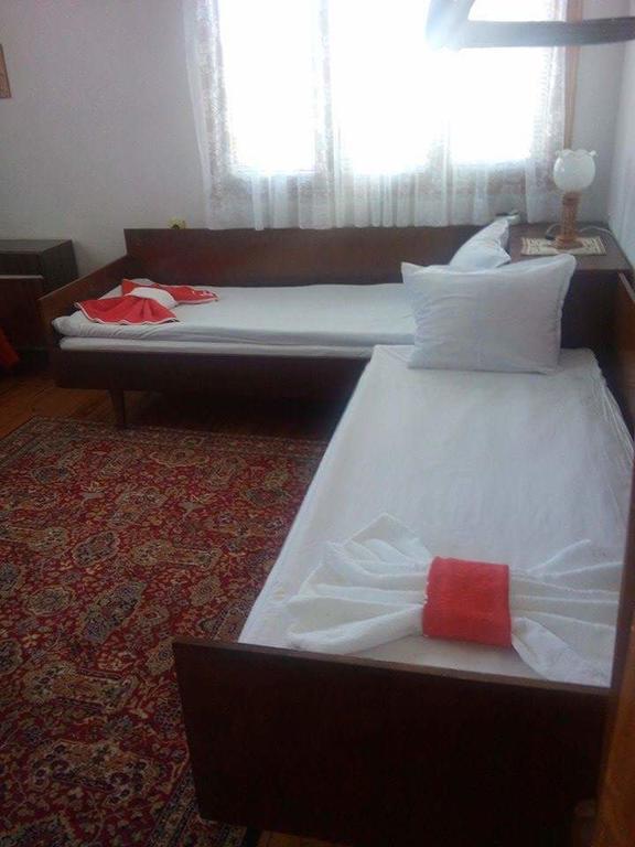 Guest House Ahp Mala Tsŭrkva Camera foto
