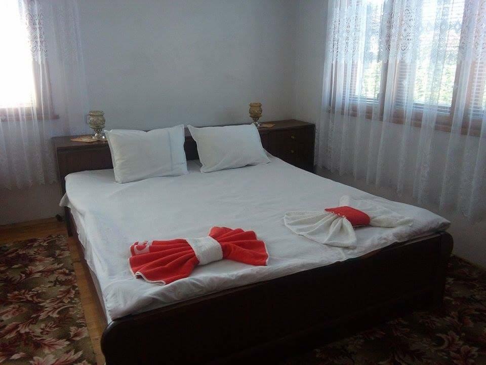 Guest House Ahp Mala Tsŭrkva Camera foto