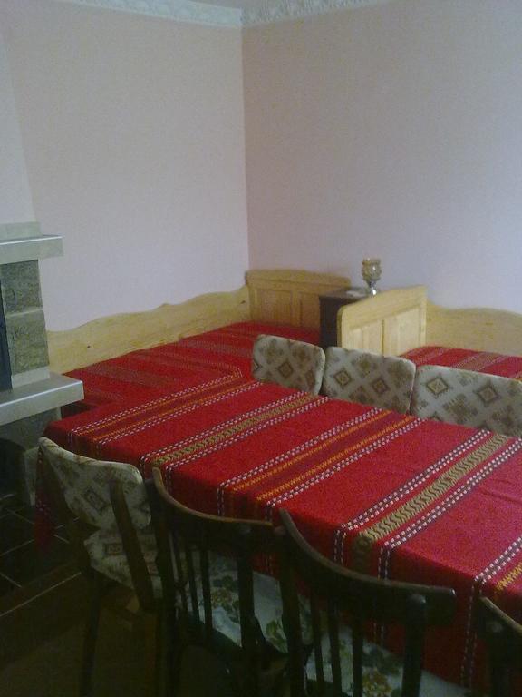 Guest House Ahp Mala Tsŭrkva Camera foto